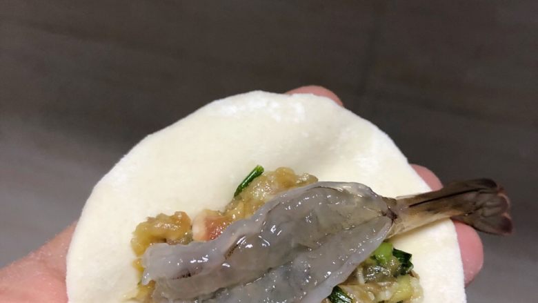 黄金虾饺,再加一只虾