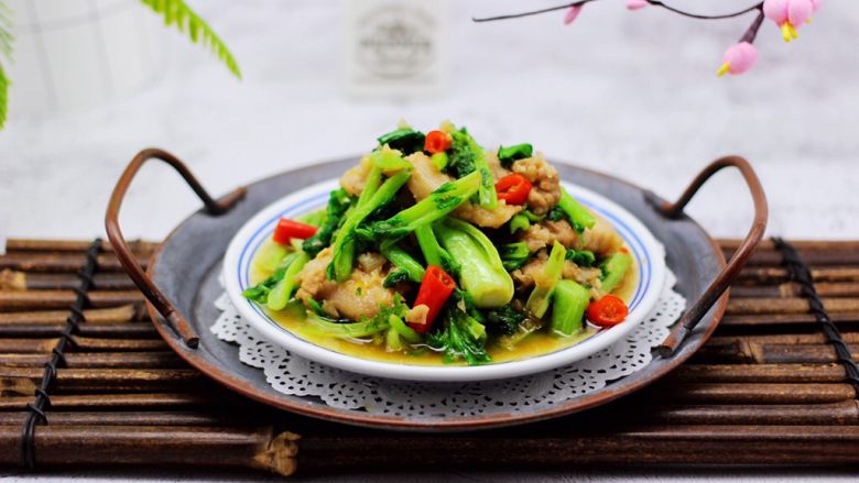 蒜香花肉小苔菜