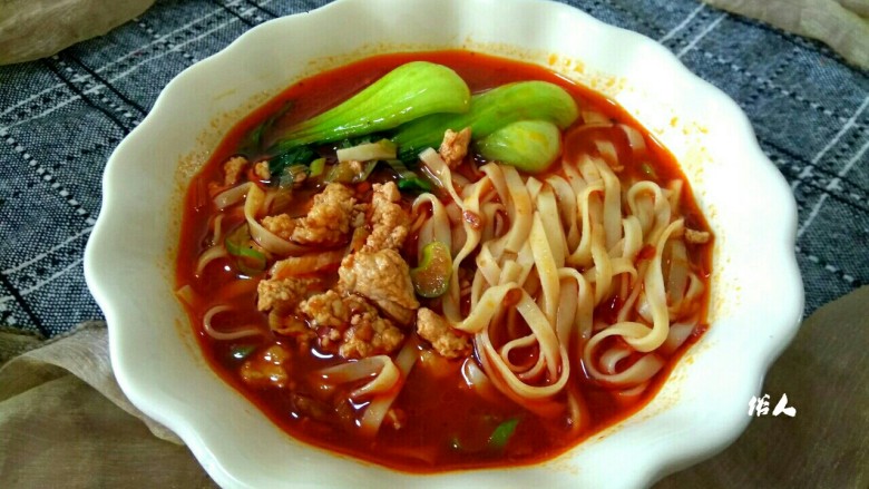 肉沫香辣面,成品图,香辣过瘾