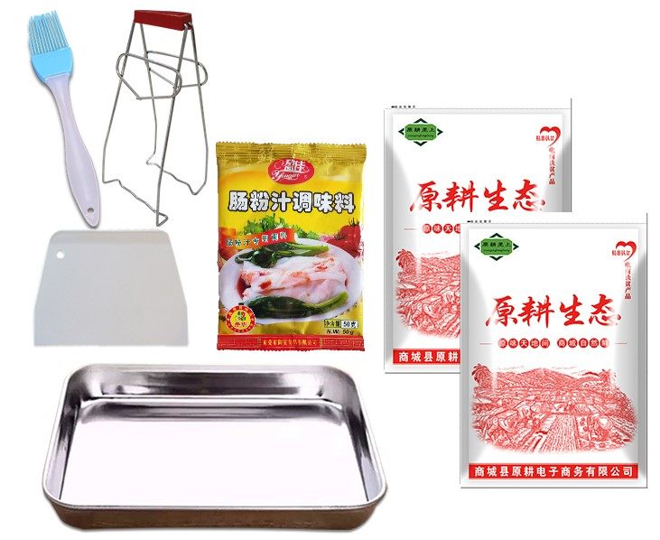 广东肠粉,我用的是肠粉专用粉(可以留言分享粉的购买哈,嘿嘿),是已经调配好的,加<a style='color:red;display:inline-block;' href='/shicai/ 156925'>水</a>直接开浆即可;我觉得肠粉拉薄些会更好吃),也有肠粉酱油,我没用哈