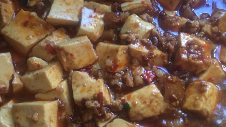 肉沫豆腐(超级下饭菜),加入适量<a style='color:red;display:inline-block;' href='/shicai/ 156925'>水</a>,闷煮一会