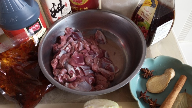 红焖狍子肉,准备原料
