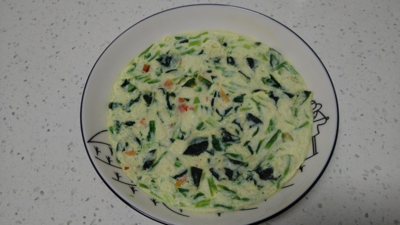 菠菜蒸蛋,盛出。