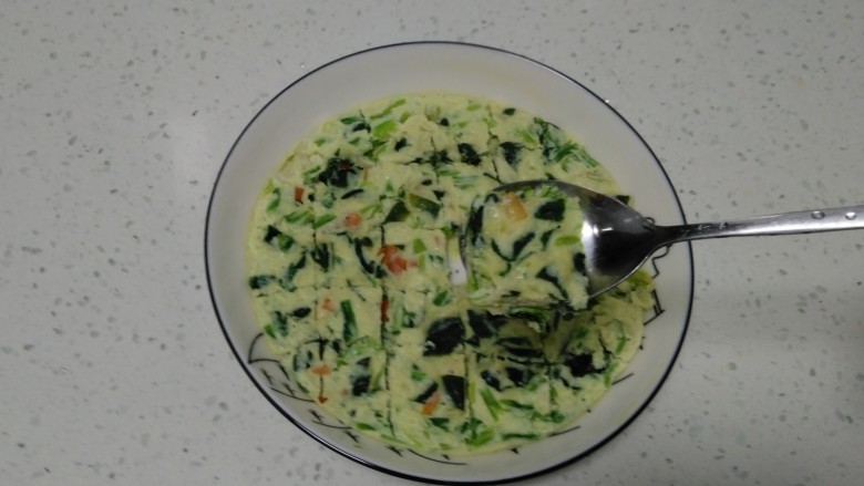 菠菜蒸蛋,铛铛挡~开吃了。