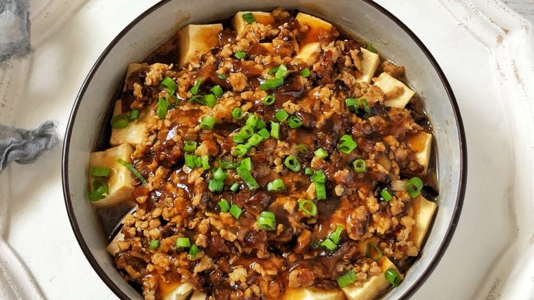 香菇肉末蒸豆腐,成品图