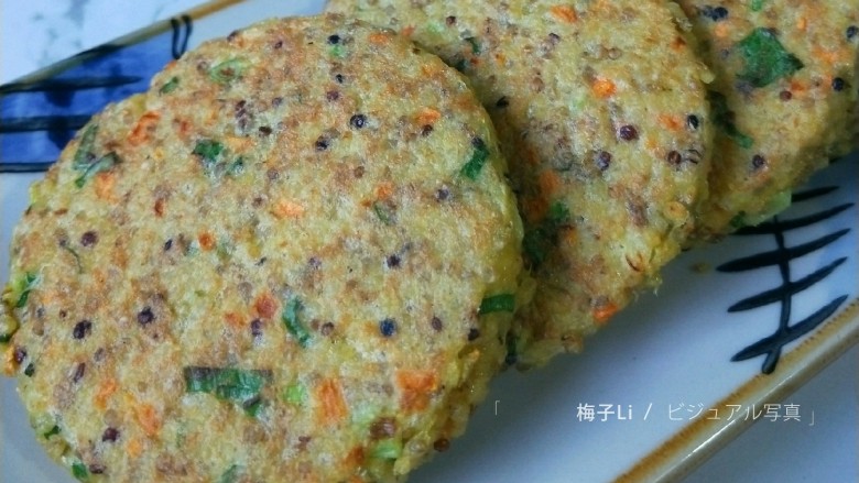 葱香藜麦蛋饼,口感萱软,特别好咬。