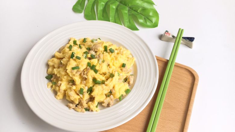 肉碎炒蛋,完成,上碟