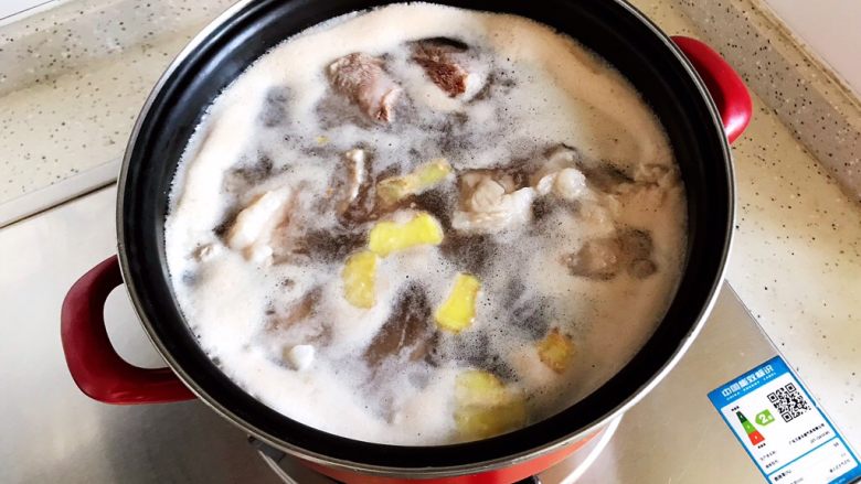 咖喱牛腩(高压锅版),大火煮10分钟