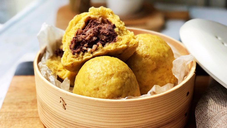三合面粗粮豆包用,掰开一个,好吃又低脂!
