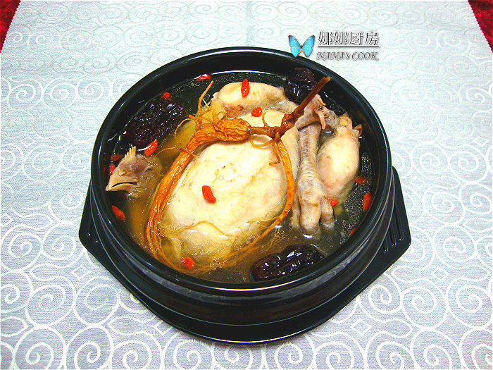 韩国参鸡汤