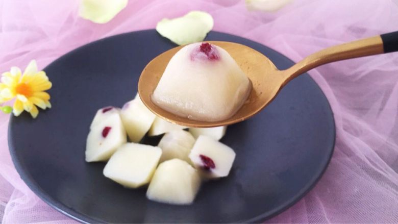 蔓越莓哈密瓜牛奶冰