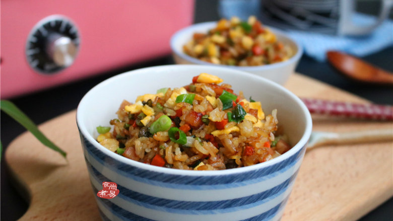 蔬菜鸡蛋炒饭