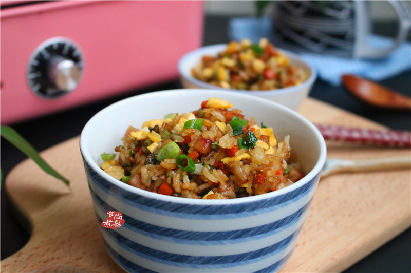 蔬菜鸡蛋炒饭