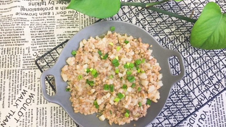 头菜剁猪肉