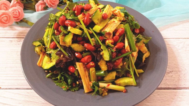 黄瓜腐竹大拌菜