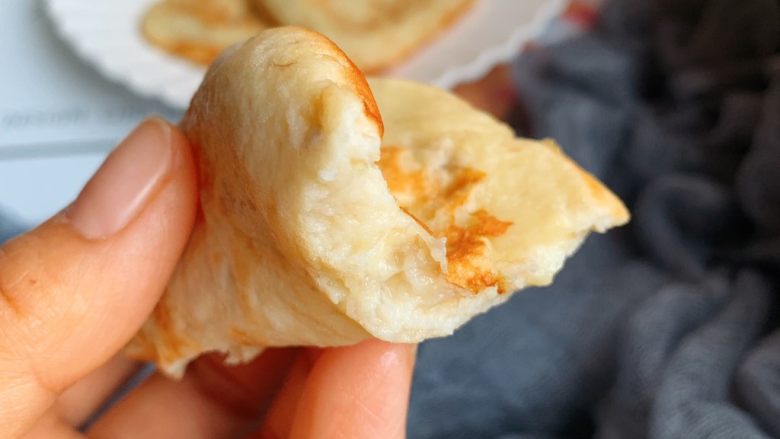 香蕉鸡蛋饼,香甜可口,爆好吃