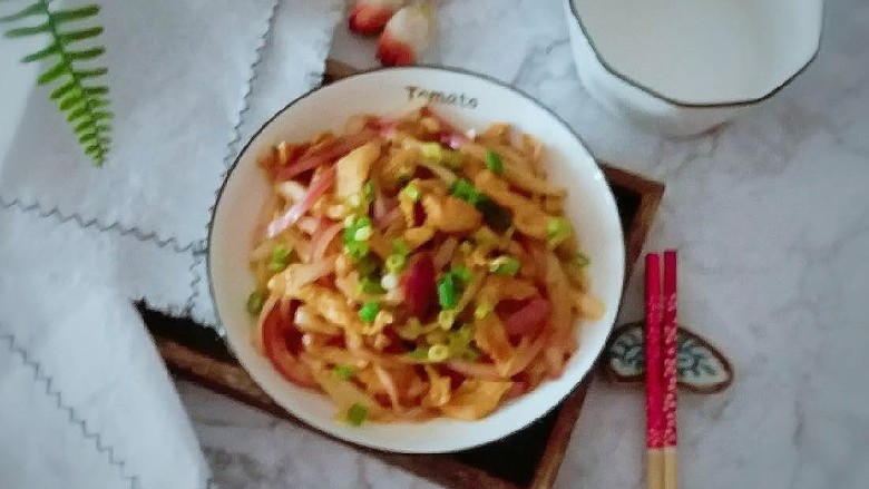 酱香鸡肉洋葱,出锅了 闻到香味了吗