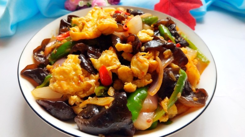 鱼香鸡蛋(内附鱼香汁的调制),成品图来一张。