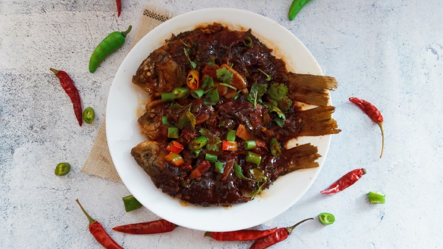 麻辣香酥鲫鱼