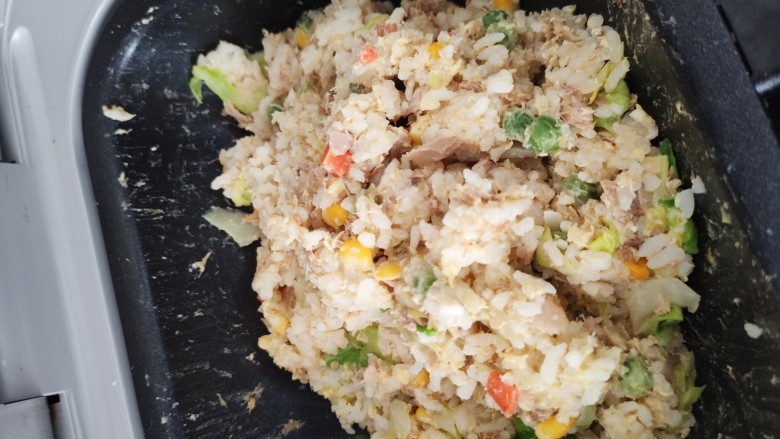 藜麦炒饭,叮~

完成啦。
