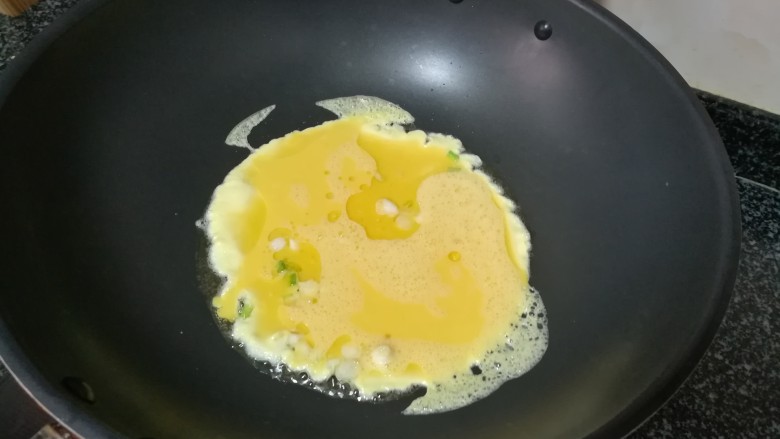 高考食谱,惊艳好吃的海参西红柿盅,煎蛋