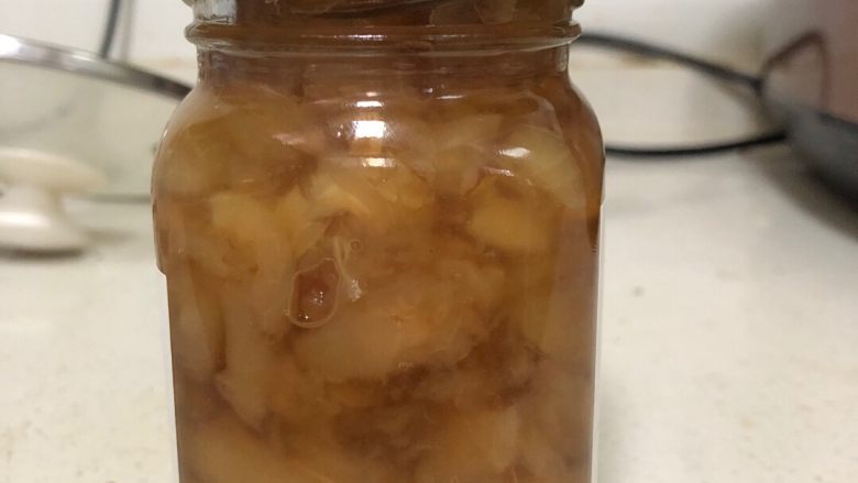 枇杷果酱,早上可以抹在吐司上吃,也可以当零食吃