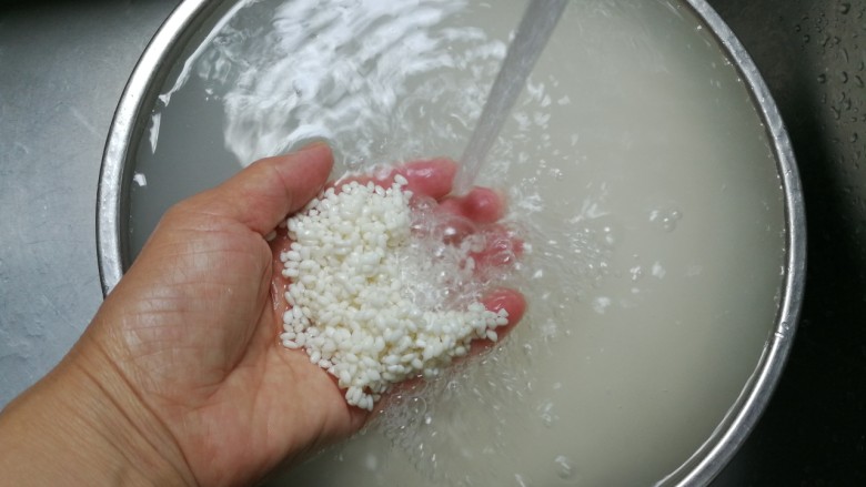 甜甜酒酿,清洗两次