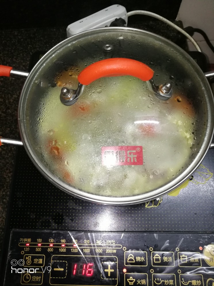 爸爸牌螃蟹粥,盖锅盖煮,大概煮个3分钟