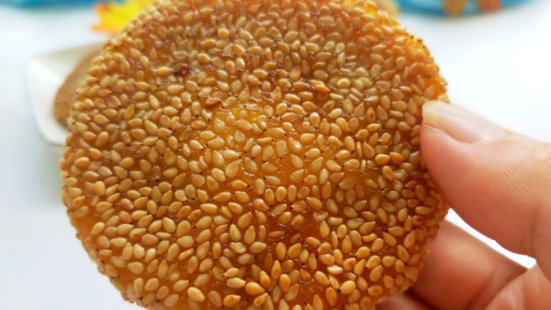 芝香南瓜饼,满满的芝麻,特别软糯香甜。
