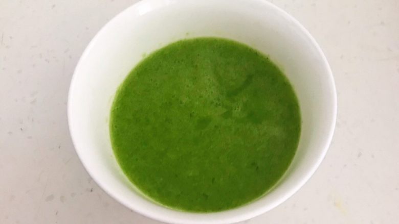 健康烧烤 电烤羊肉串,把葱姜打成末