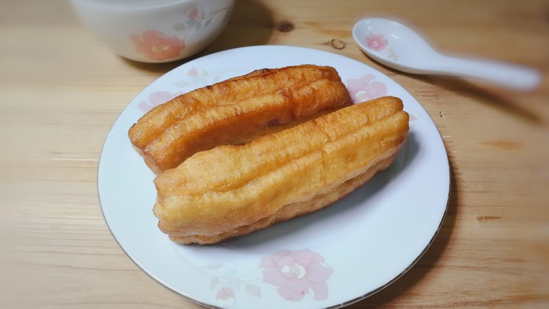 无泡打粉的油条,配一碗杂豆豆浆,好吃