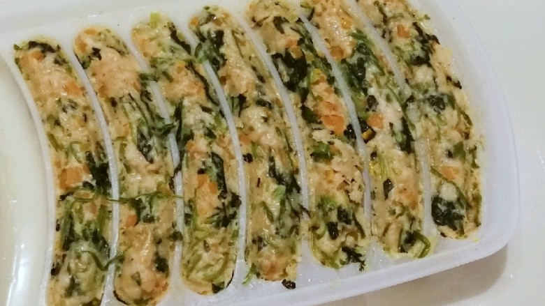 蔬菜肉蛋肠,蒸好了