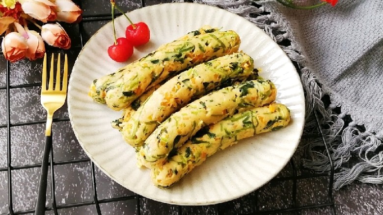 蔬菜肉蛋肠,从模具中取出就可以品尝了 非常好吃