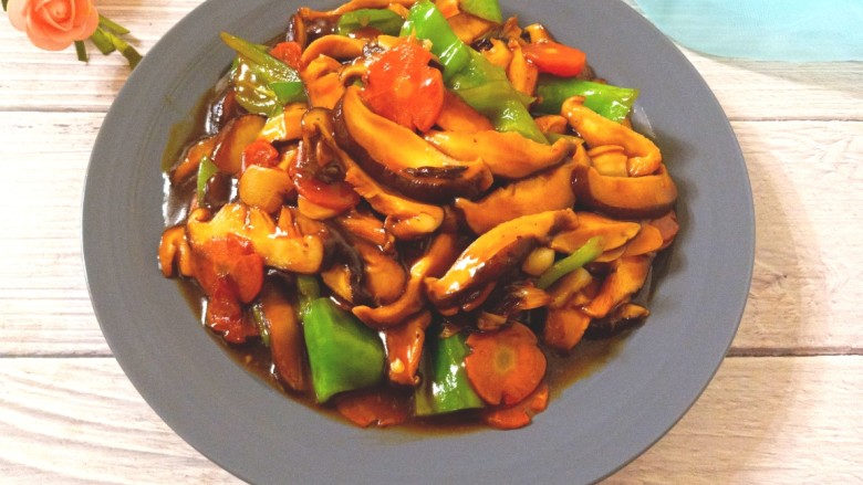 耗油香菇,咸鲜美味的耗油香菇,特别好吃下饭