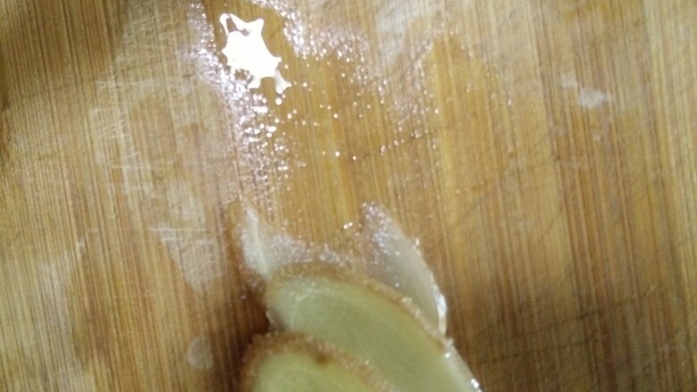 酱香煎猪扒,姜,切片