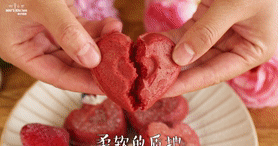 【红丝绒蛋糕】,口感情缘满分,柔软的质地,满满的爱意