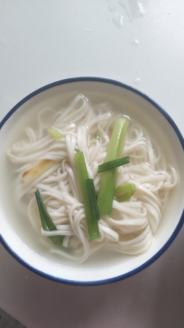 土豆闷鸡块套餐,这是晚餐,来点清淡的
