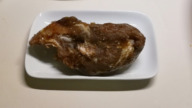 红烩牛肉土豆,酱牛肉提前解冻