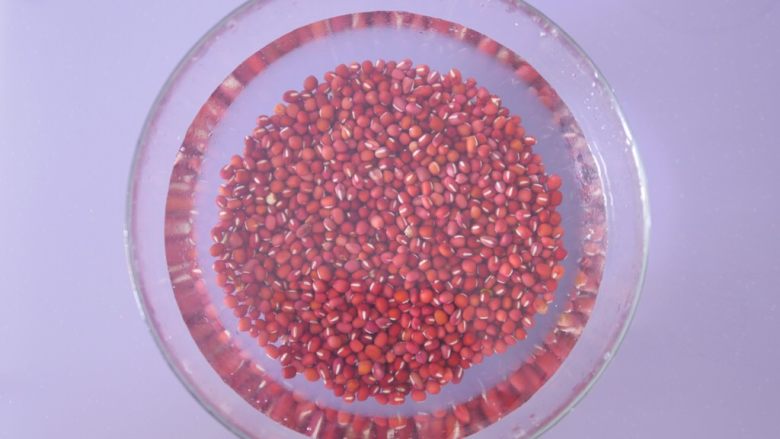 红豆馒头卷,<a style='color:red;display:inline-block;' href='/shicai/ 3607'>红豆</a>提前浸泡2-3小时,也可省略