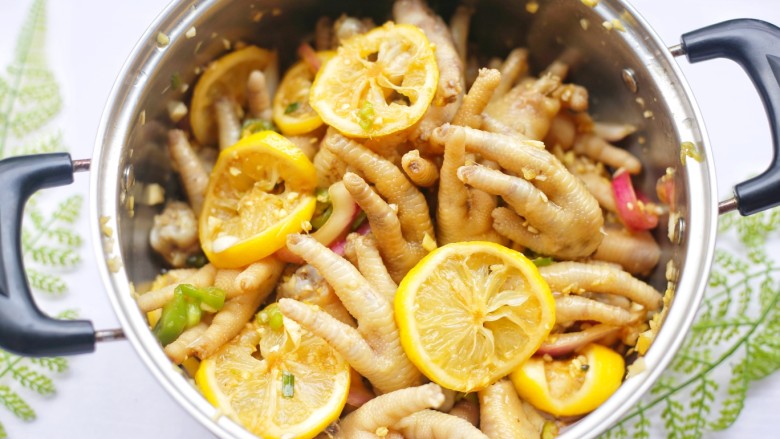 爆好吃的网红柠檬凤爪