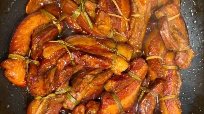 红烧肉,一道美味的红烧肉就做好了