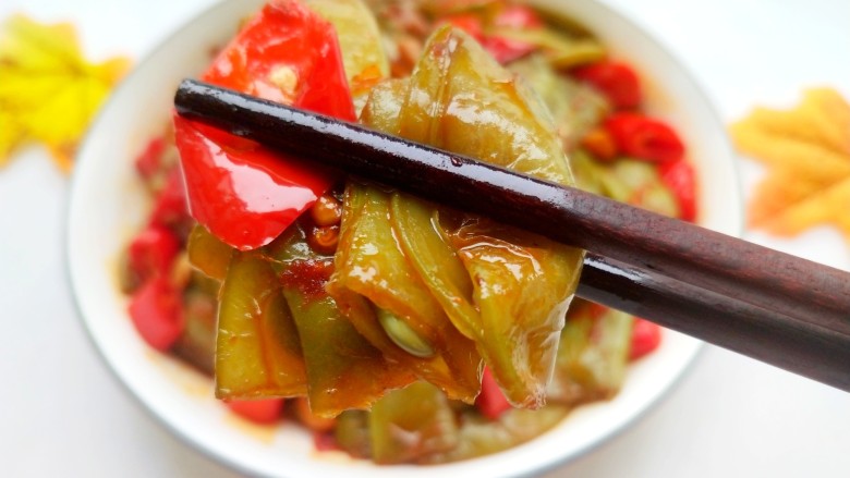 辣炒白扁豆,美美图片来一张,特别下饭!