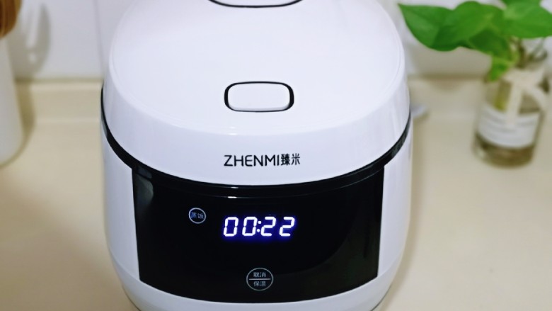 甜甜圈肉松藜麦饭,时间为22分钟,敬请期待吧~(按“+”号为增加时间,按“-”号为减少时间)
