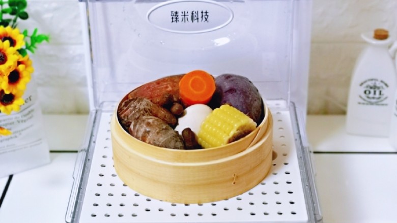 “蒸”大丰收~养生食谱,铛铛铛、这时建议先不要清理机器,凉一会,擦布擦一下,折叠起来就好啦!