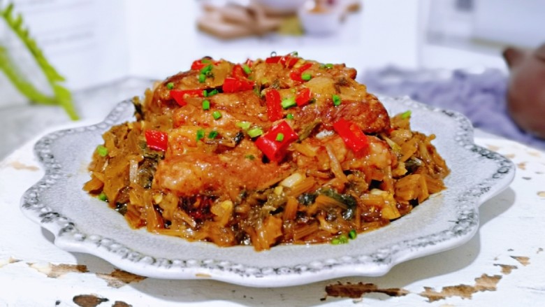 梅干菜蒸肉,下饭菜,也是下酒菜,梅干菜格外入味,肥而不腻,太好吃了。