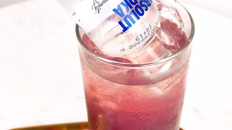 花看半开，酒饮微醺，是人生最好的状态