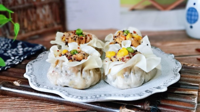 糯米藜麦鸡胸时蔬烧菜,咬一口,糯糯的,香香的,太赞了。