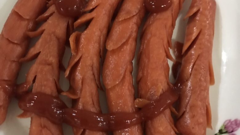 炸火腿🌭
童年的味道
（简单美味）