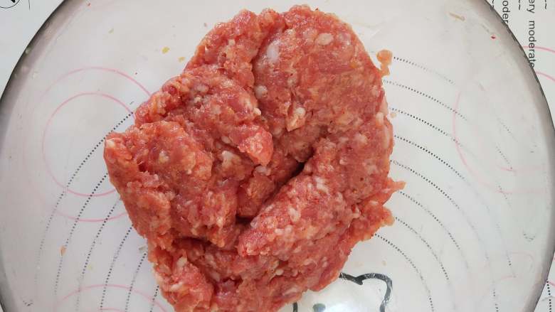 泰式柠檬猪肉脯,5、加入B材料拌匀。