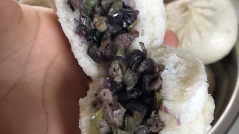 豇豆包子(长豆角),掰开看看里面的组织,开吃吧!